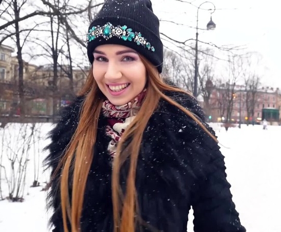Mélissa, 27ans, souple gymnaste!