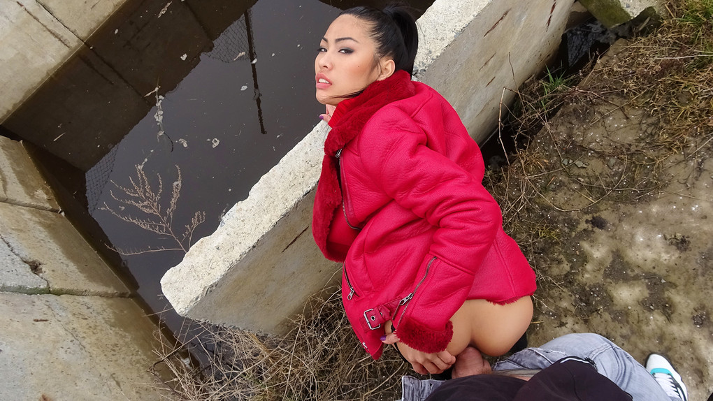 Poopea - Big tits Thai lady loves the cock